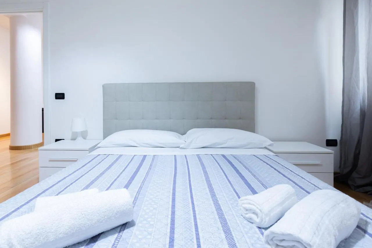 Apartment Cesare, Bologna By Short Holidays Italy